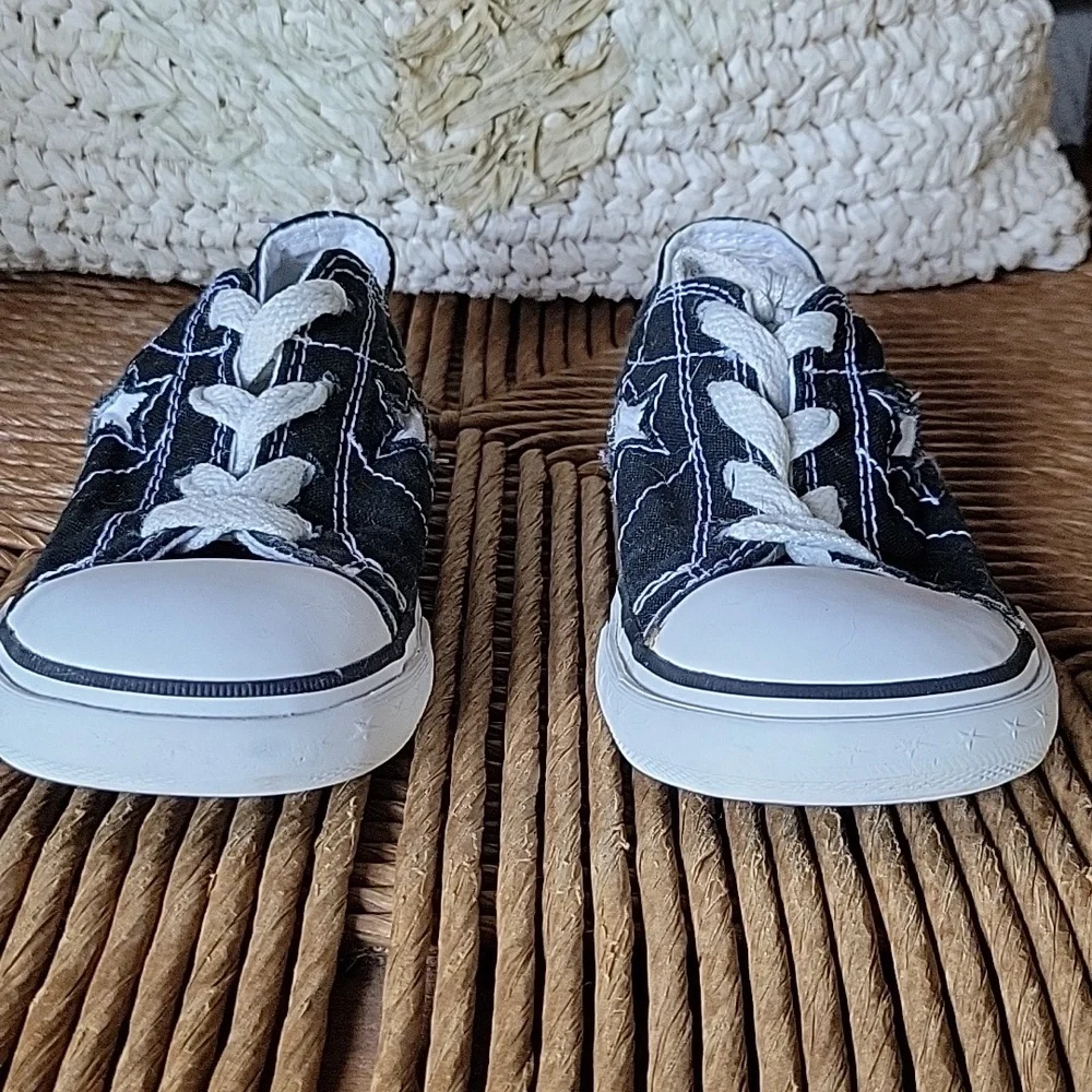 Converse One Star, black/white sneaker, size 9